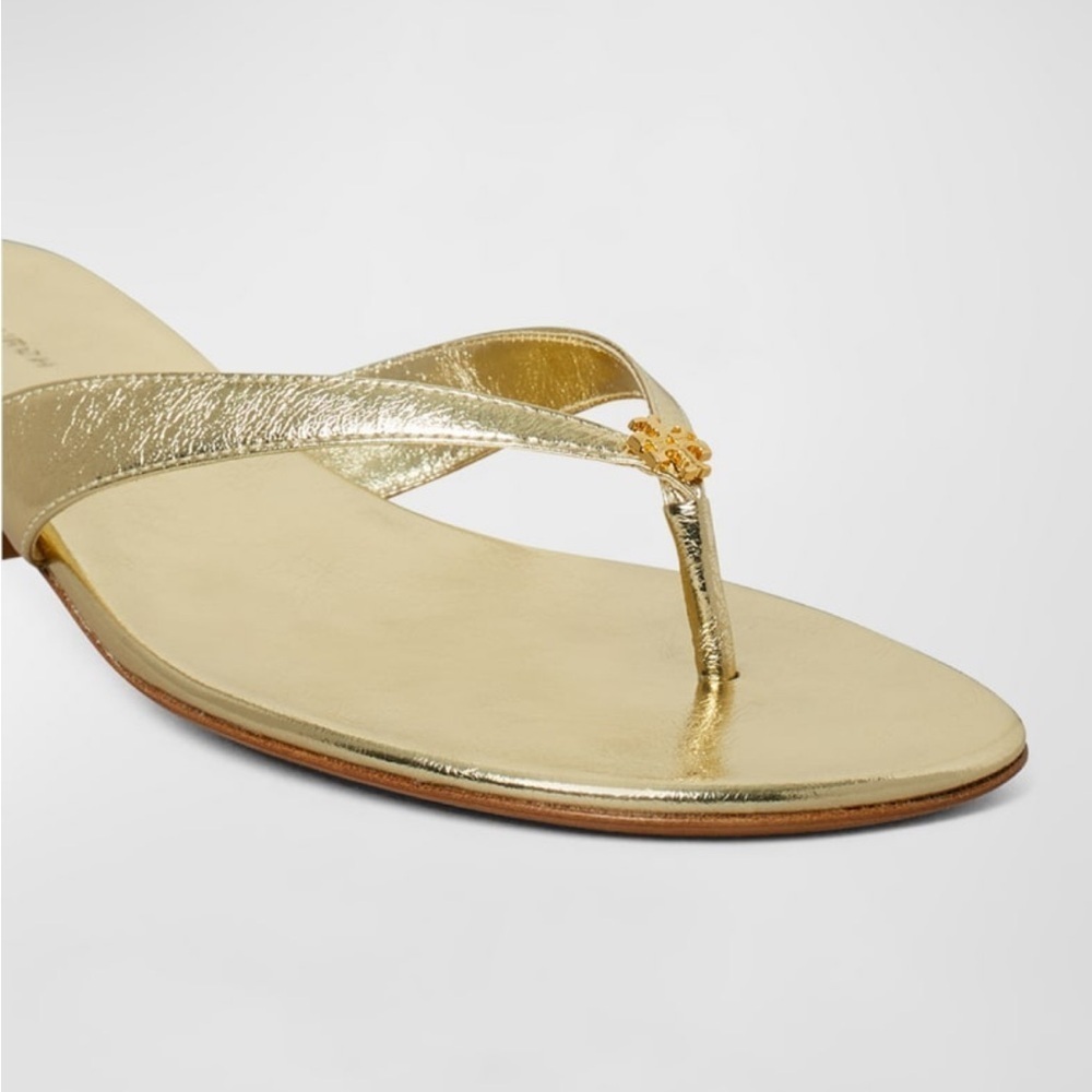 Tory Burch
Capri Metallic Kitten-Heel Thong Sandals - Picture 4 of 4
